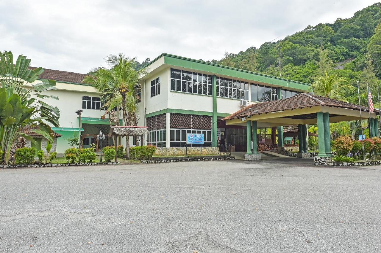 Oyo Home 90700 Teluk Batik Holiday Apartment Kampong Telok Batu Exterior foto